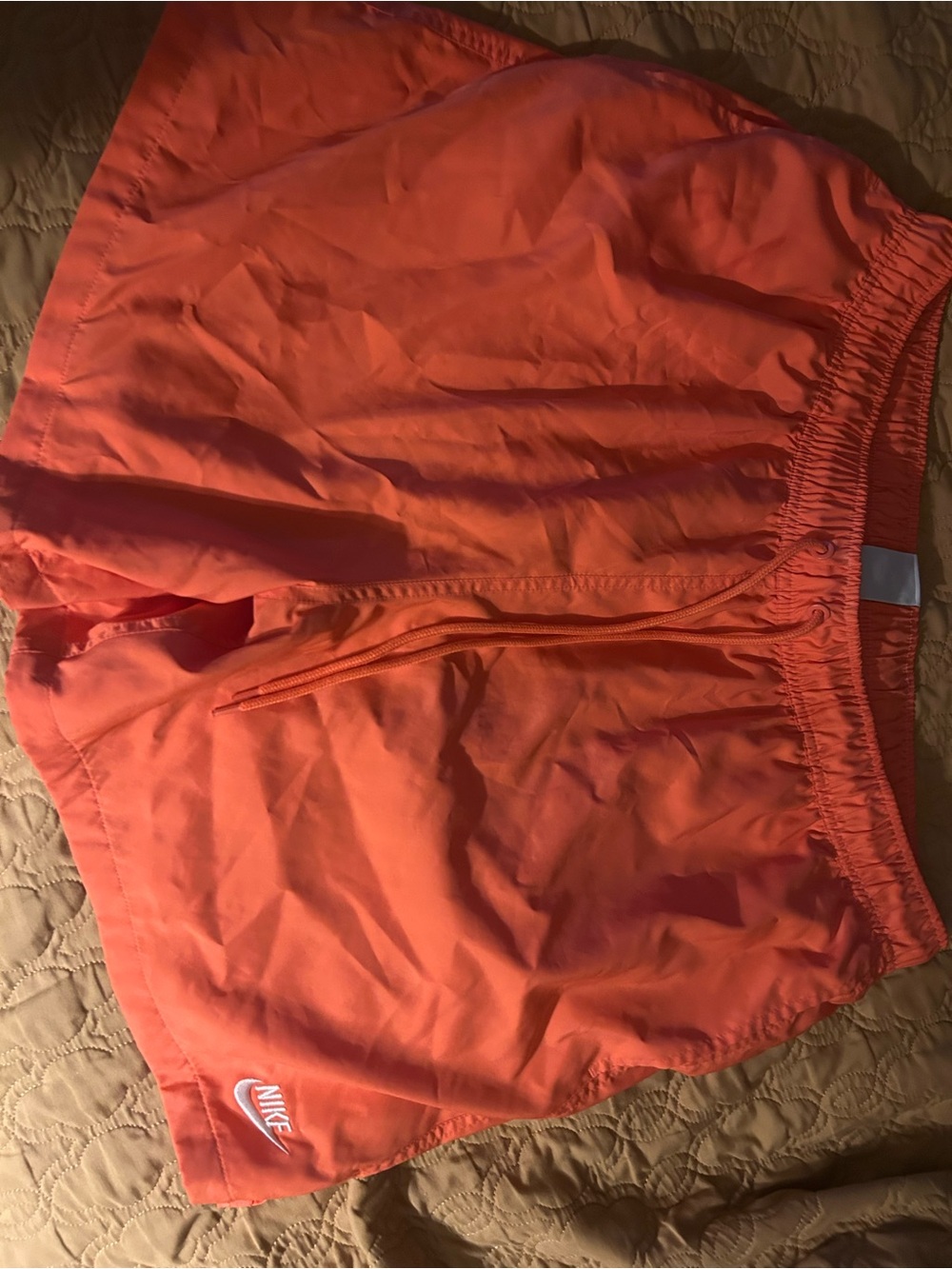 Nike Men's Club 6'' Woven Flow Shorts size XL